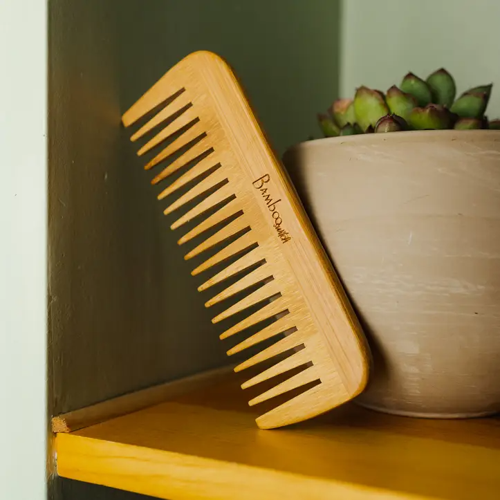 wide tooth bamboo comb