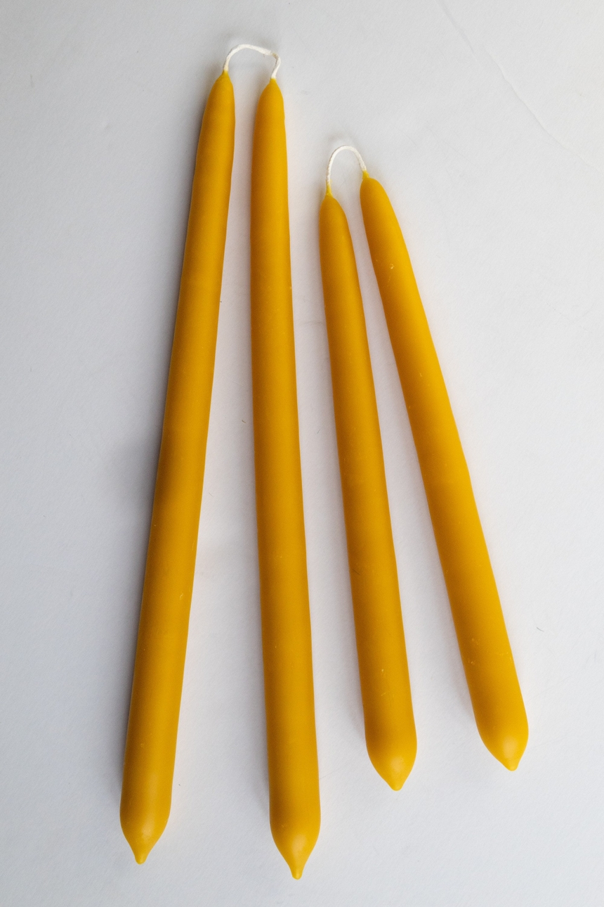 Mile-End Beeswax Taper Candle