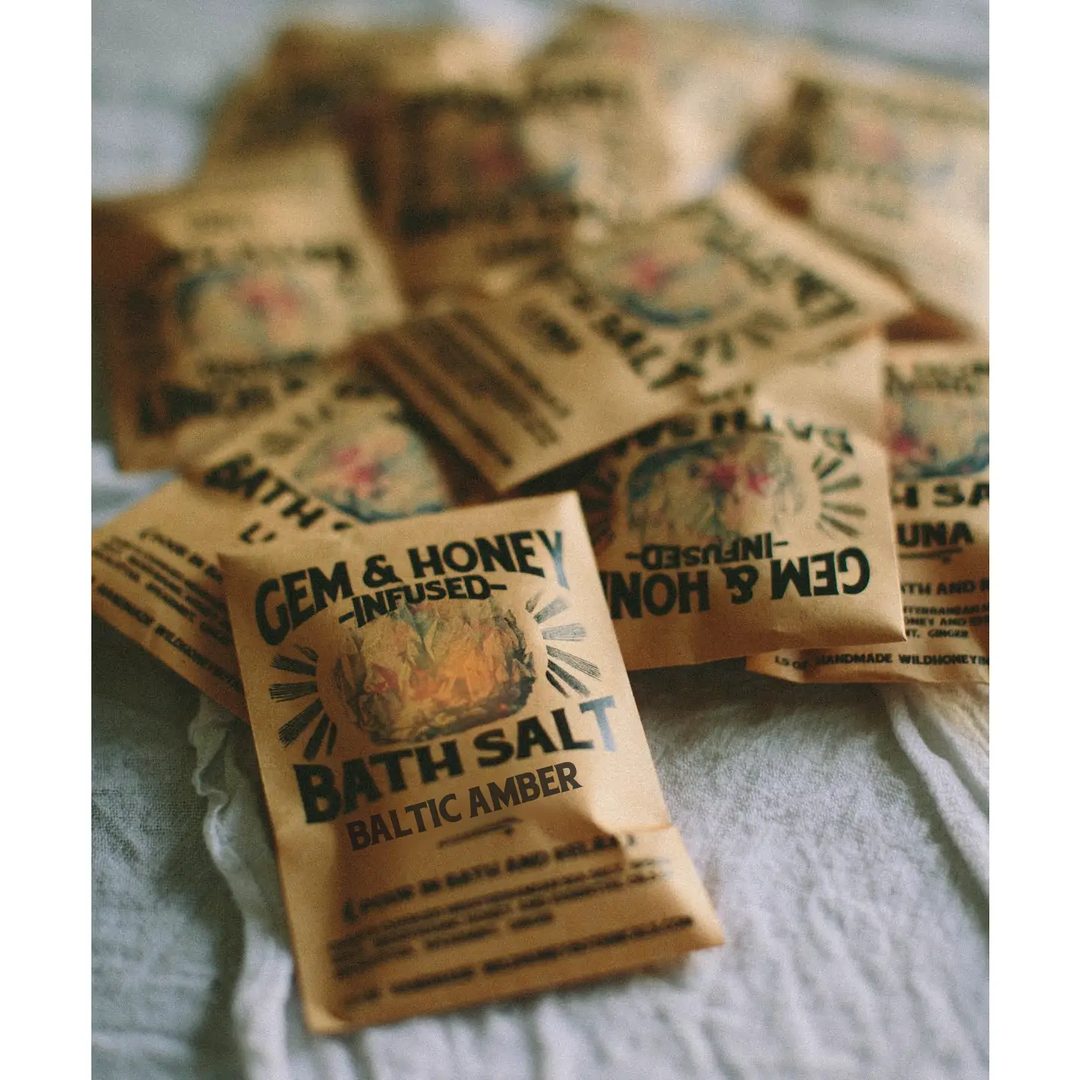 Gem & Honey Infused Salt Soak and Scrub