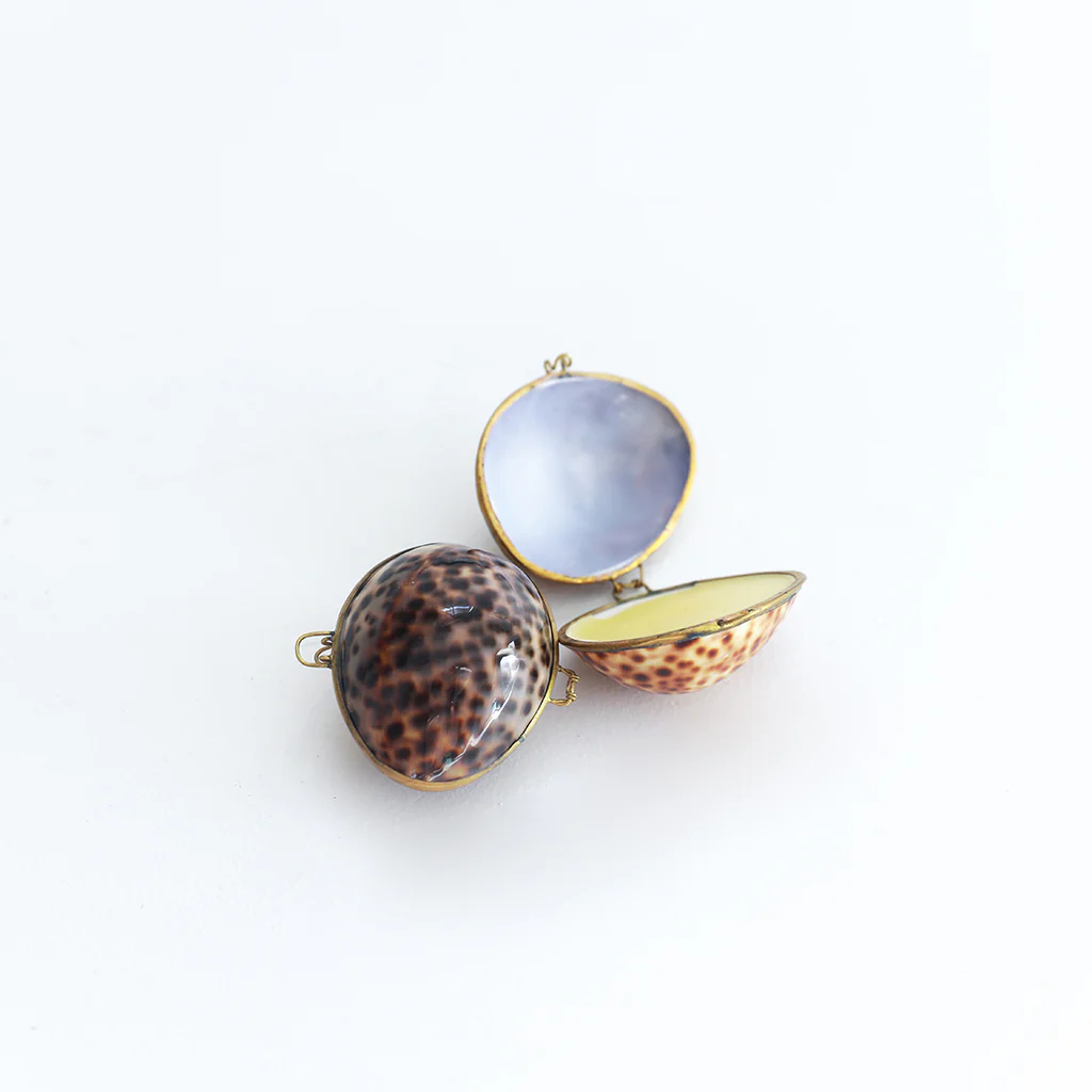 Seashell Botanical Lip Balm