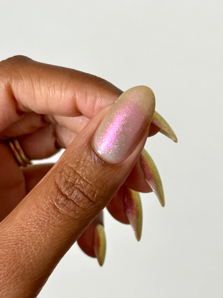 Death Valley Nails - Gall (Multichrome)